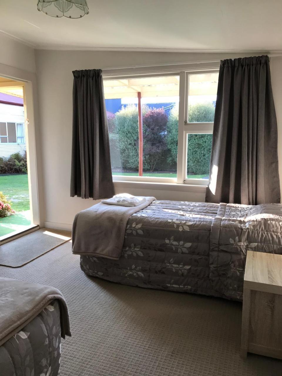 Lantern Court Motel Reefton Buitenkant foto