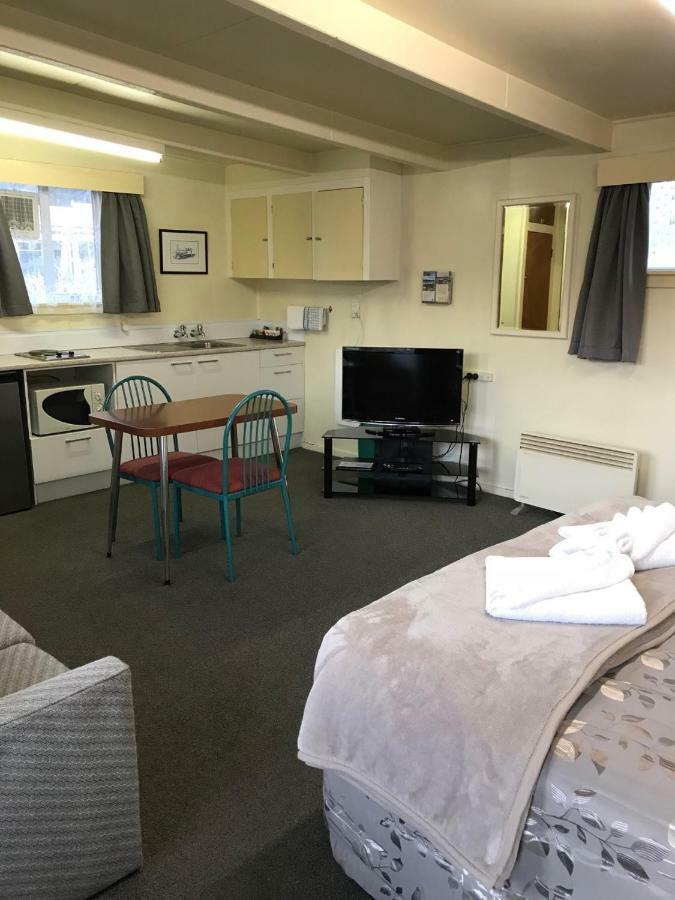 Lantern Court Motel Reefton Buitenkant foto